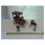 MUSIC BOX CAR:BELLS:S&P SHAKERS