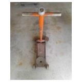 1.5 TON FLOOR JACK