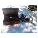 Milwaukee SCREW GUN; WOOD planer