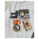 Finish brad nailer / stapler Hand water pump