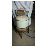 Old GE green porcelain wringer washer  model AW