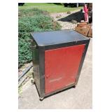SMALL STEEL TOOL CHEST