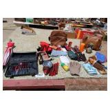 SOCKET SET, UMBRELLA, GLOVES