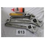 4 ADJUSTABLE WRENCHES