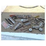 DRILL BITS:WRENCHES:SOCKETS