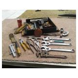 CRESCENT WRENCHES:HAND TOOLS