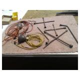 TREBLE LIGHT:TIRE TOOLS