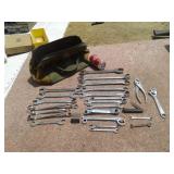BAG OF WRENCHES