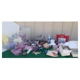 Christmas decor in a tote with a lid