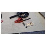 Home Lite Chain saw (runs)