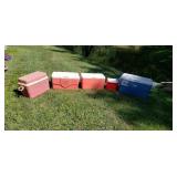 5 coolers Coleman and Rubbermaid