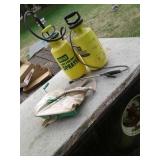 LAWN&GARDEN SPRAYERS:SPREADER