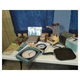 HOUSEHOLD:CLOCKS:PICTURE FRAMES:CANDLES