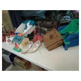 OLD LEATHER BRIEF CASES:BOOSTER SEAT