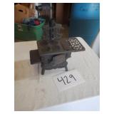 CAST IRON SALESMAN SAMPLE STOVE