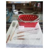 PICNIC BASKET, GRILLING UTENSILS