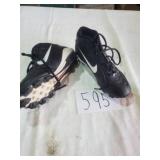 NIKE BASEBALL CLEATS 5.5 Y