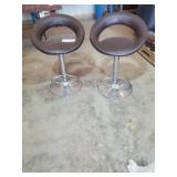 2) ADJUSTABLE STOOLS
