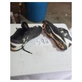 UNDER ARMOUR BASEBALL CLEATS 10.5