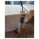 PORTABLE OXYGEN TANK