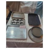 BAKING PANS