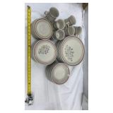 Vintage 1986 Newcor Stoneware Dish Set Made in