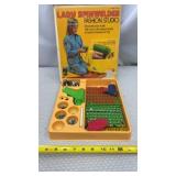 Vtg 1974 Lady Spinwelder Fashion Studio Kit by
