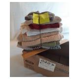 10 WASH CLOTHS & HAND TOWELS