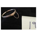 VINTAGE GOLD TONE BRACELET W/DELICATE