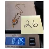 A DELIGHTFUL PIECE OF JEWELRY W/LARGE