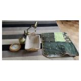 Piano lamp Tack throw basket.