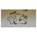 Jewelry & ring holder.