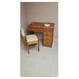 Maple sewing machine cabinet no sewing machine