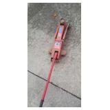 MVP hydraulic Jack works 2 1/4 ton