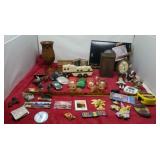 Knicknacks Homco Deer, pewter statues, frig