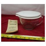 The Pampered Chef Batter Bowl  1 qt