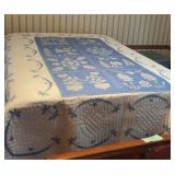 Quilt 93 x 65 inches