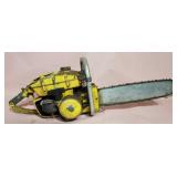 Old McCullough  55 chain saw runs.