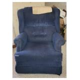 Rocker Recliner, Needs Repair at seem