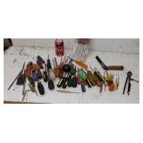 Assortment of screwdrivers sliding T-bevel