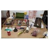 Putty knifes hardware