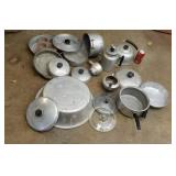 Old aluminum where washpan teakettle lids