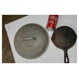 Wagner skillet number 3 and a Wagner number 8