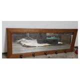 Mirror/coat rack