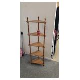 Corner shelf