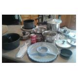 COLANDER:KITCHENWARE