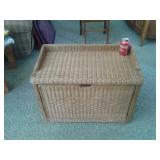 WICKER STORAGE BOX