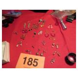 VTG EARRINGS