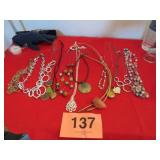 VTG NECKLACES
