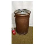 6 gal stone churn & lid doesn